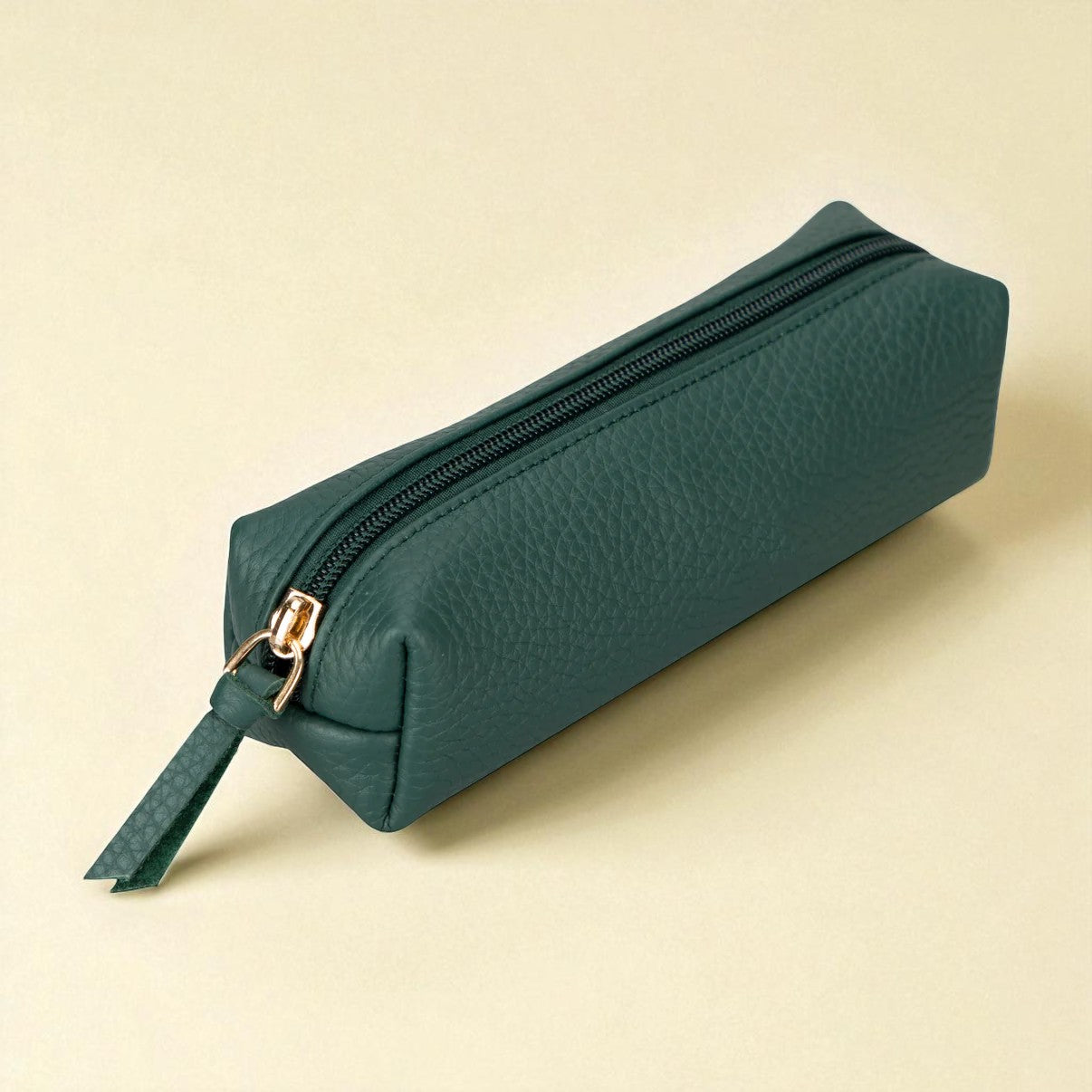 Leather Pencil Case – Compact Multipurpose Zipper Pouch for Office & Makeup