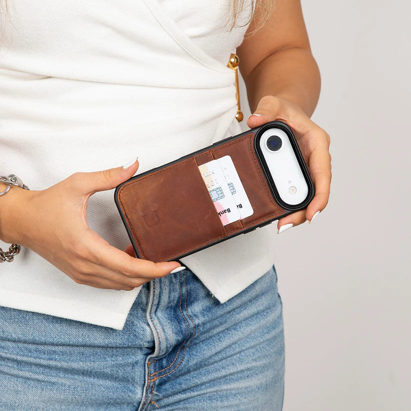 Leather iPhone 17 Air Case – 2-Card Folio, Magsafe & RFID Compatible