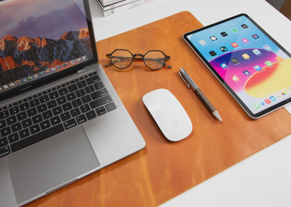 Custom Leather Desk Pad – Monogrammed Blotter, Large Writing / Office Accessory